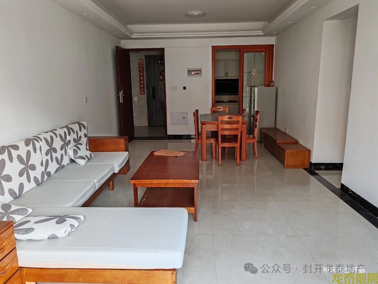 东丽新城电梯三房