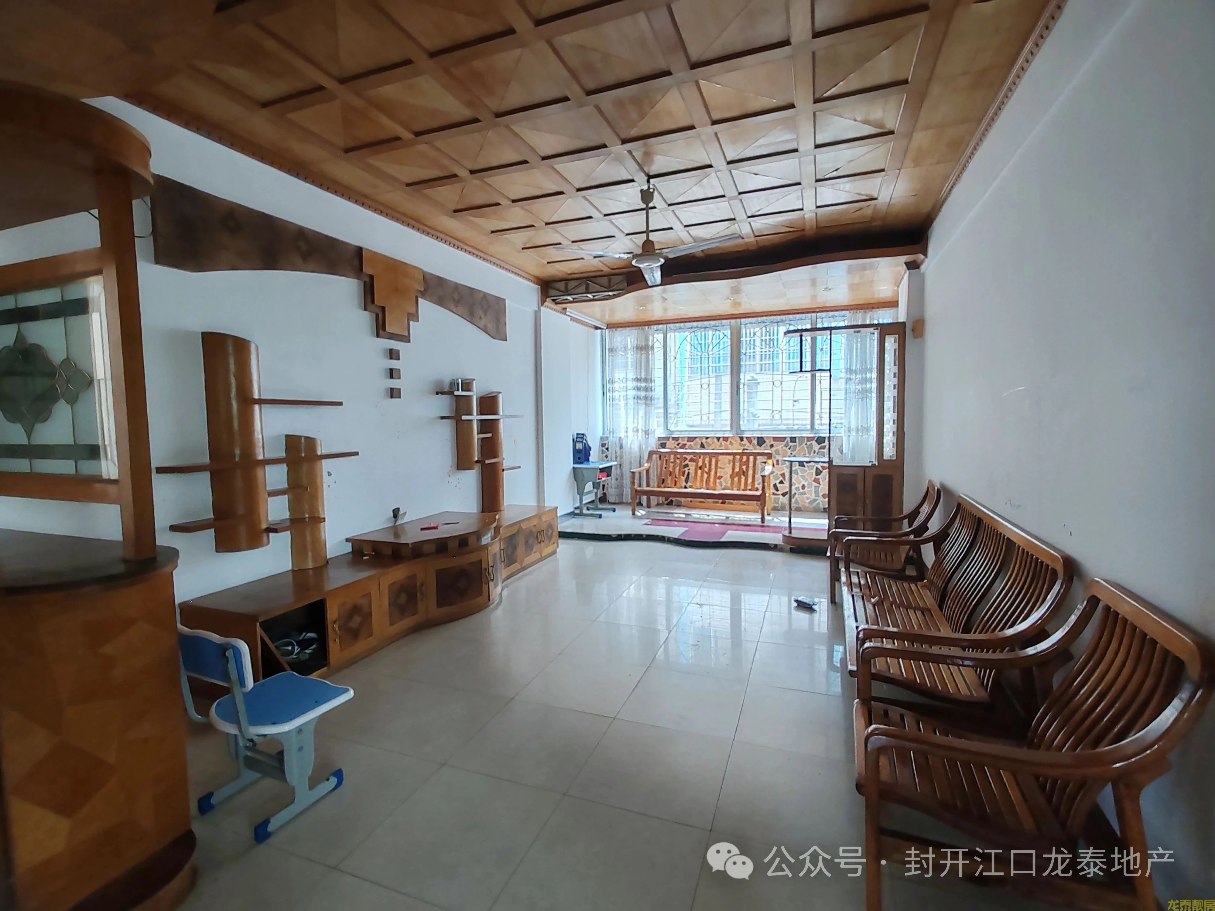 江口商业幼儿园旁 步梯靓楼层3房 