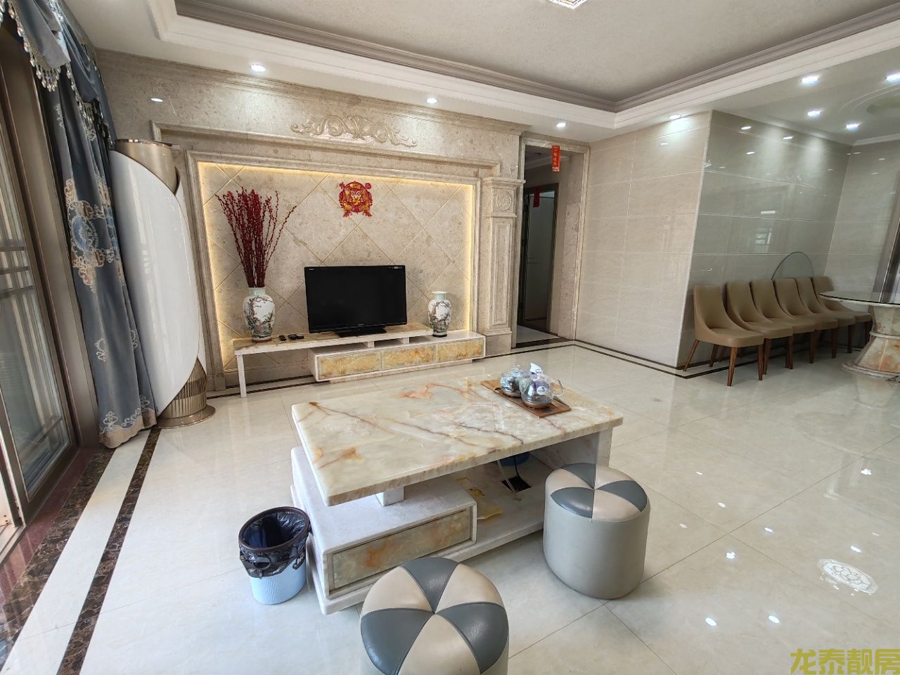 康盛名门稀缺四房，豪华精装，一步到位！