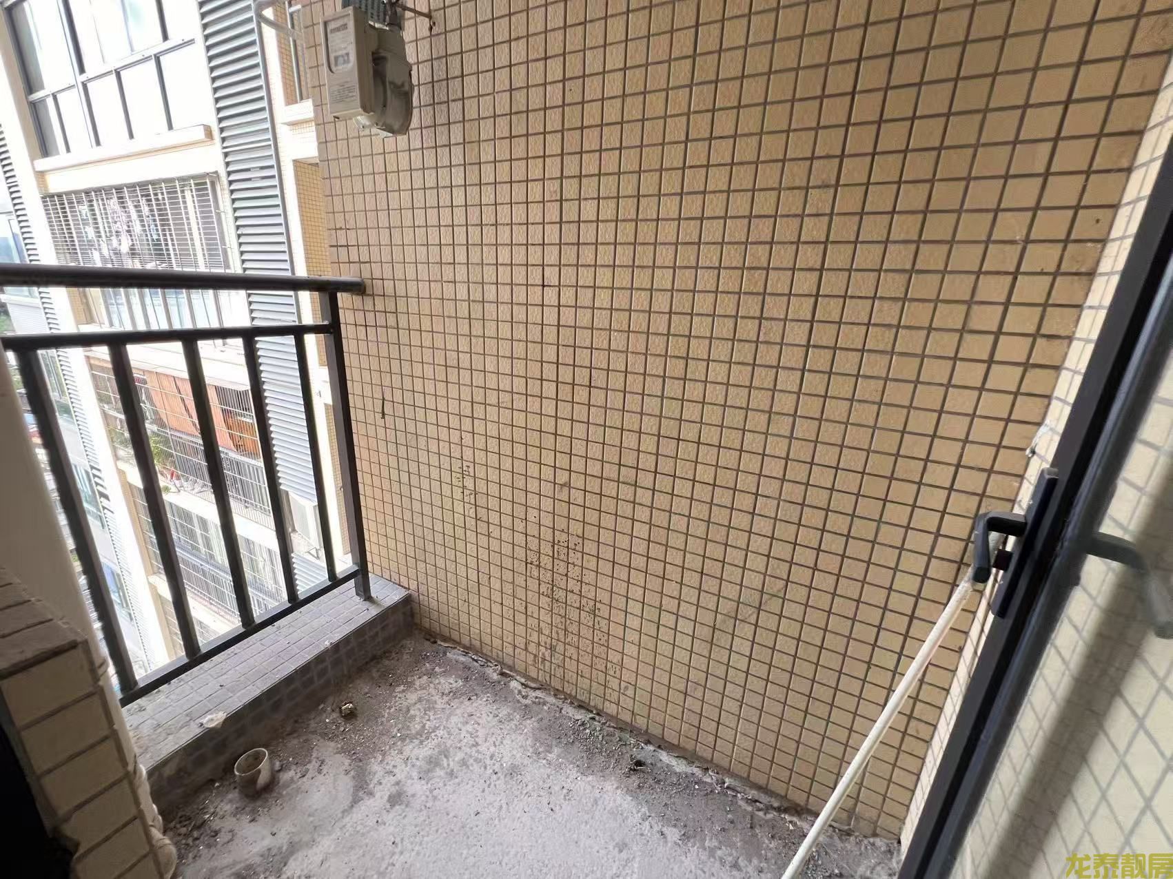 这个景绝了   西堤领秀117平 180度江景